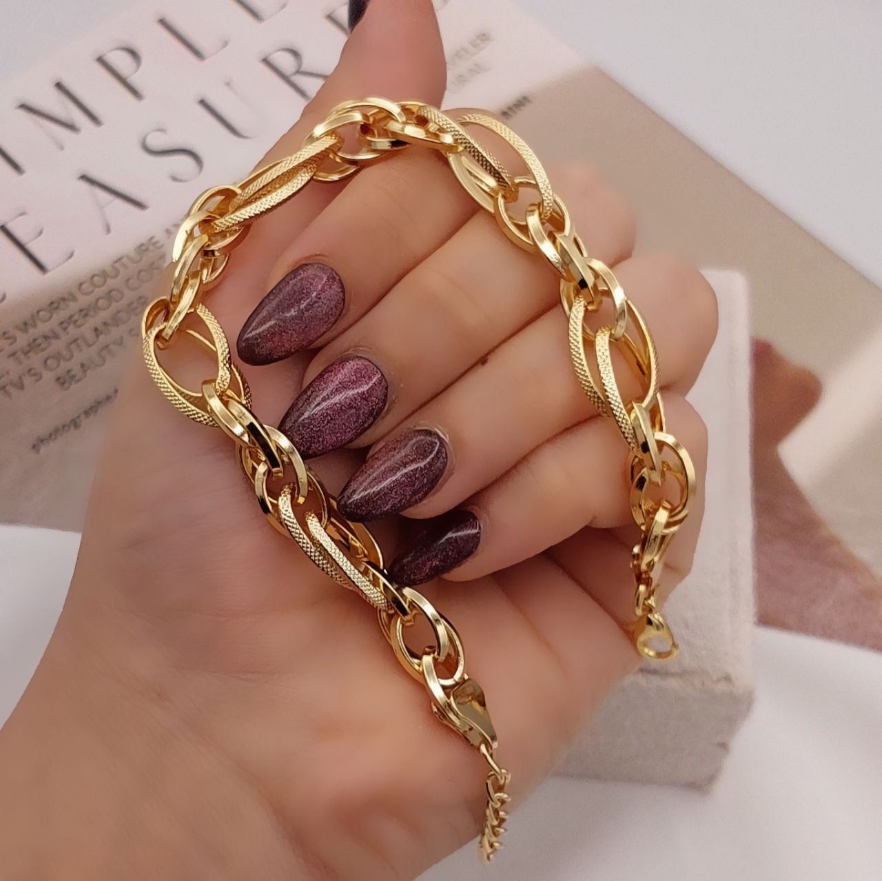 دستبند زنانه