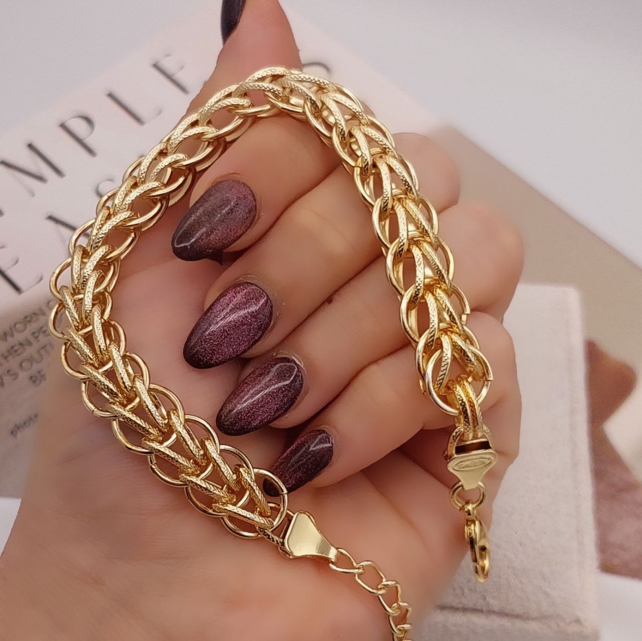 دستبند زنانه