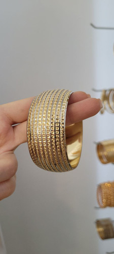 تکپوش پهن زنانه