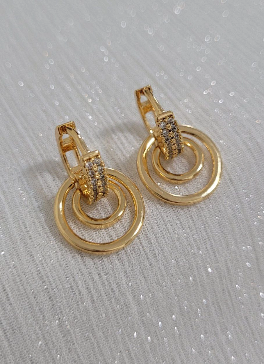 گوشواره زنانه