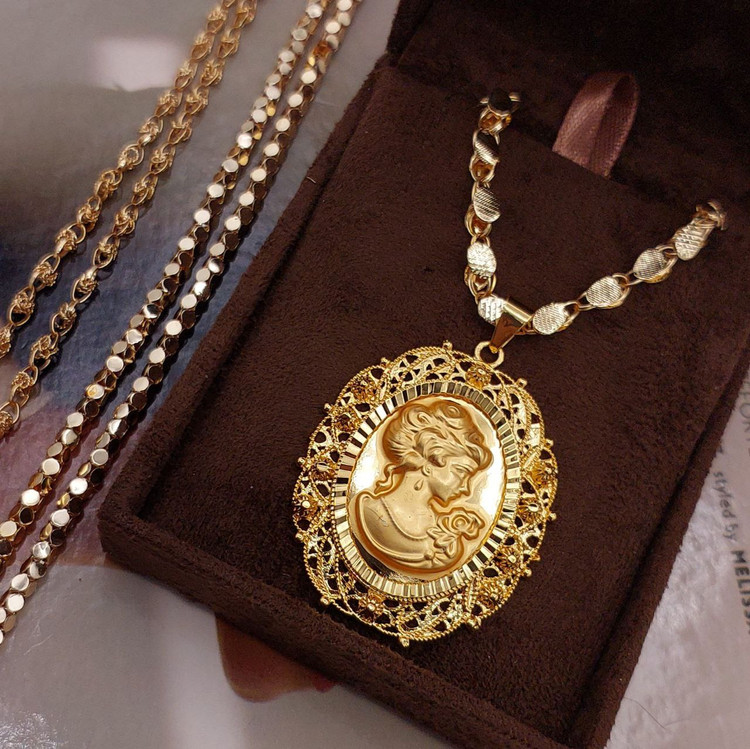 گردنبند زنانه