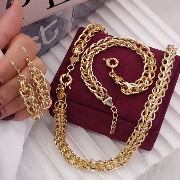 سرویس زنانه