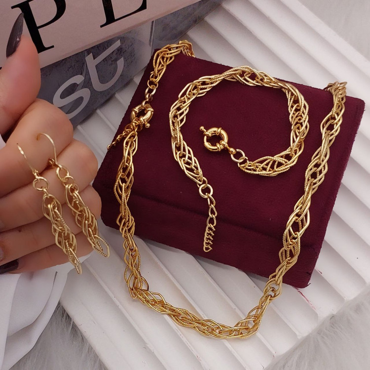 سرویس زنانه