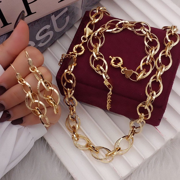 سرویس زنانه