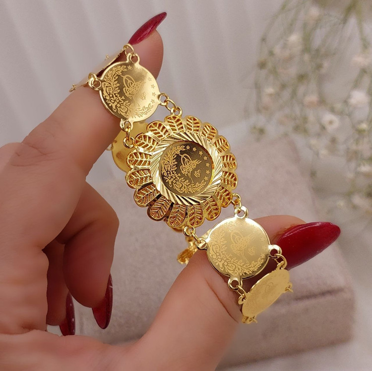 دستبند زنانه