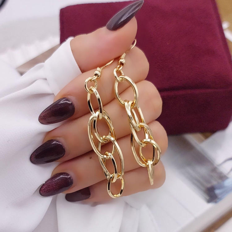 گوشواره زنانه