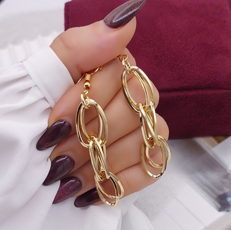 گوشواره زنانه