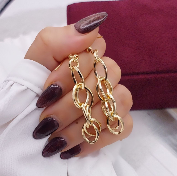 گوشواره زنانه