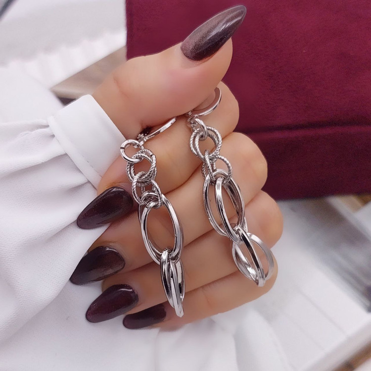 گوشواره زنانه