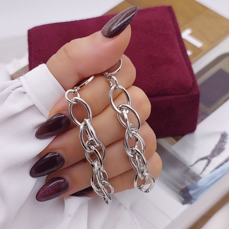 گوشواره زنانه