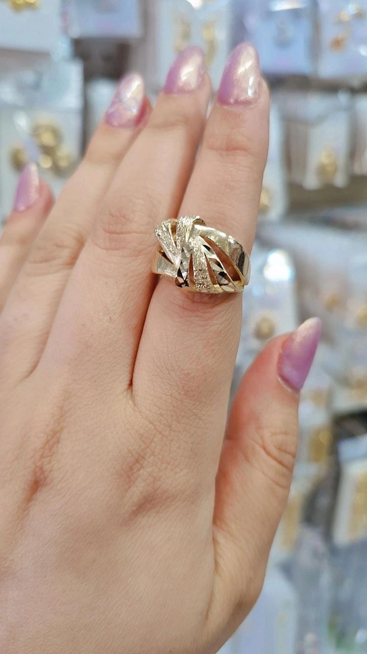 انگشتر زنانه