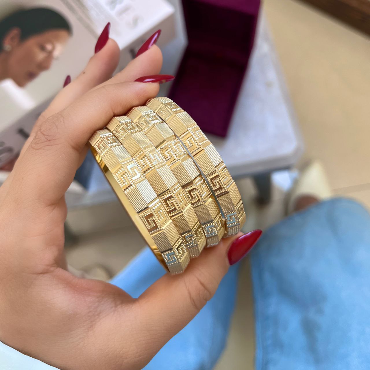 النگو‌ پهن‌زنانه
