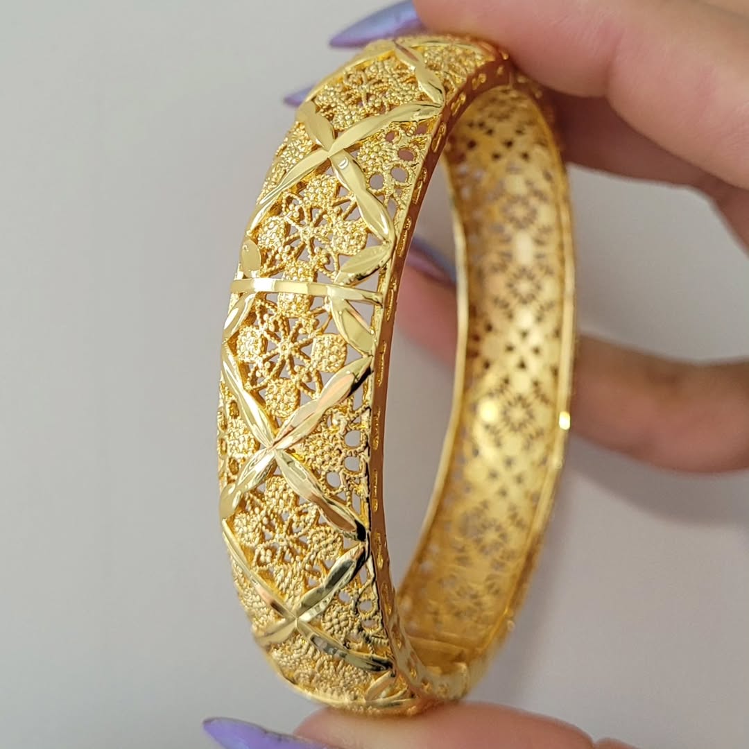 دستبند زنانه