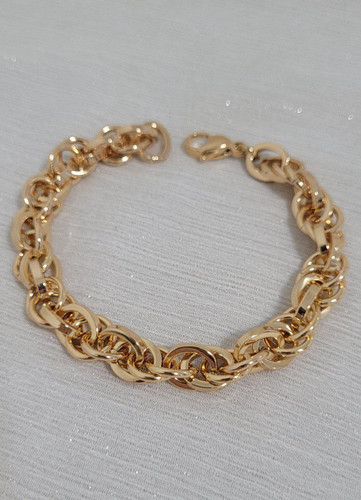 دستبند زنانه