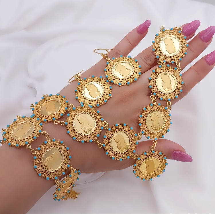 سرویس زنانه