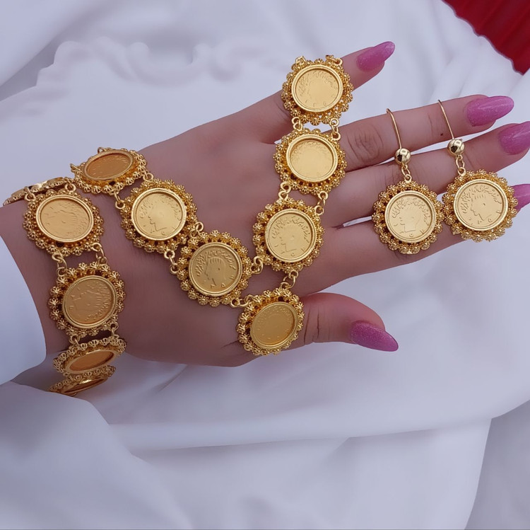 سرویس زنانه