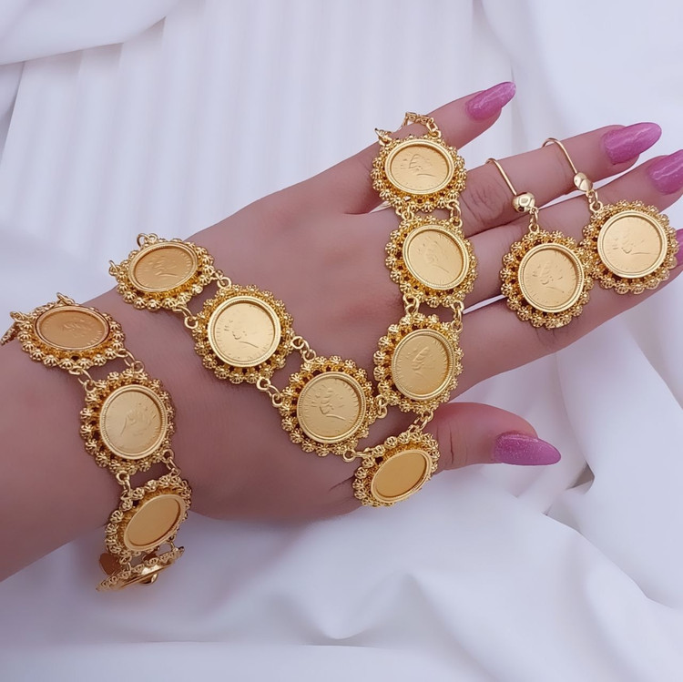 سرویس زنانه