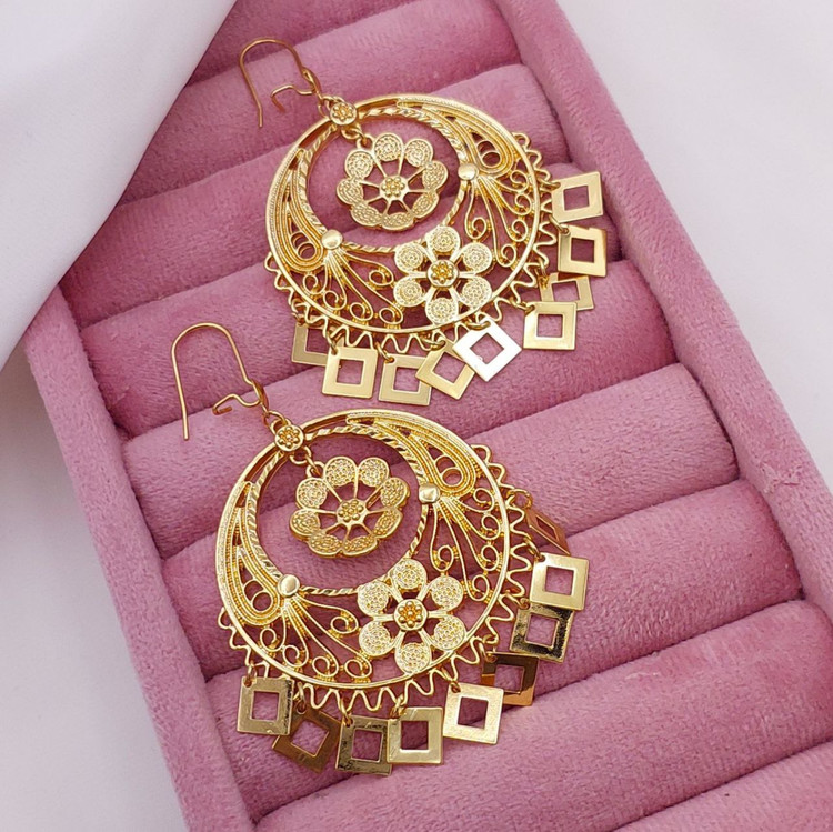 گوشواره زنانه