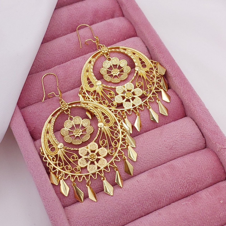 گوشواره زنانه