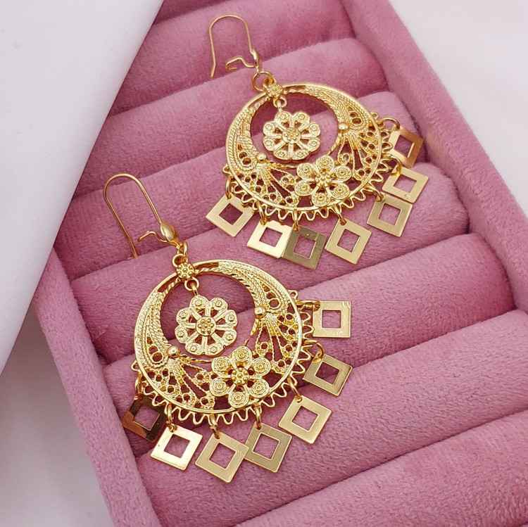 گوشواره زنانه