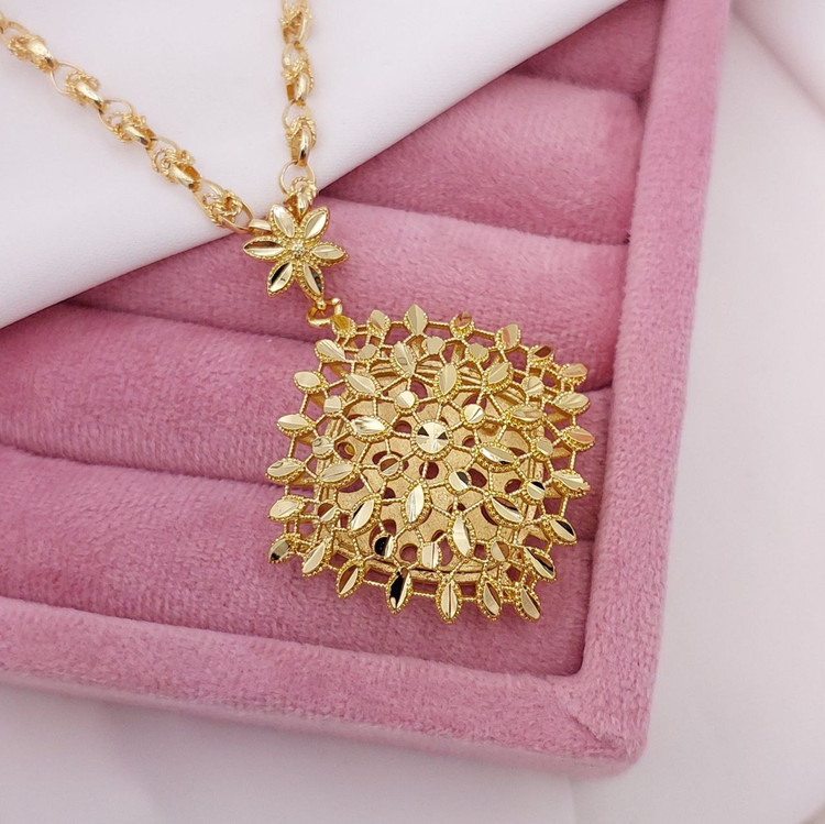 گردنبند زنانه