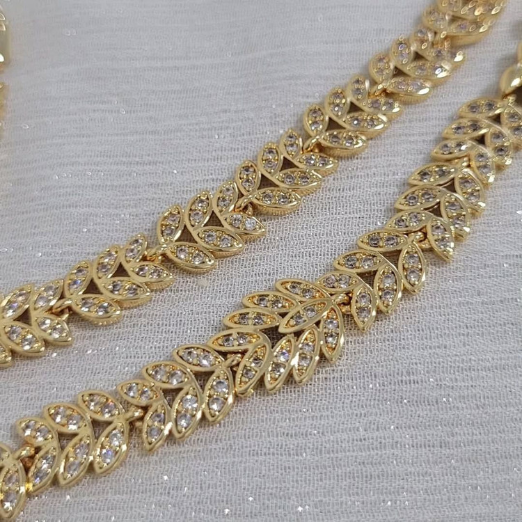 سرویس زنانه