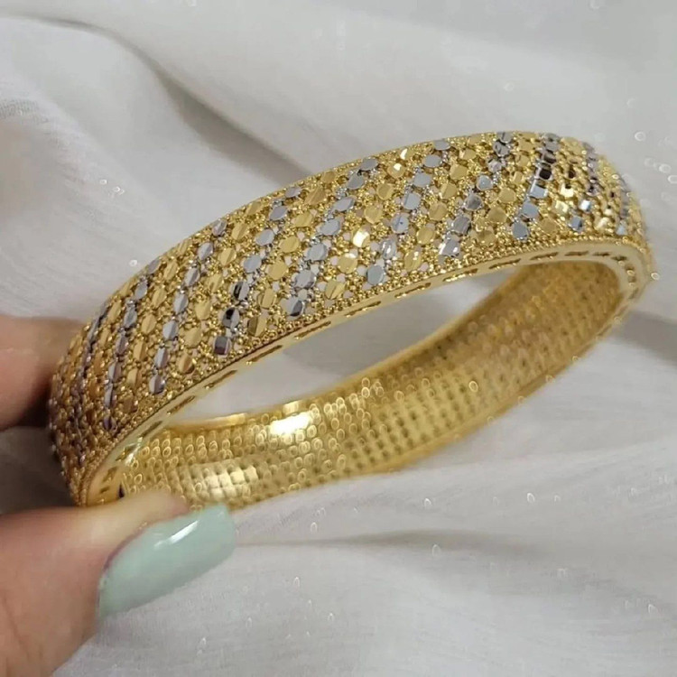 دستبند زنانه