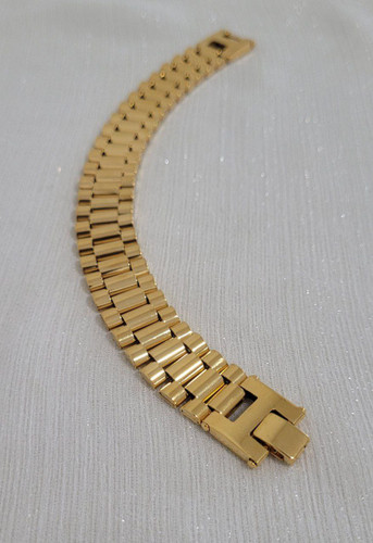 دستبند زنانه