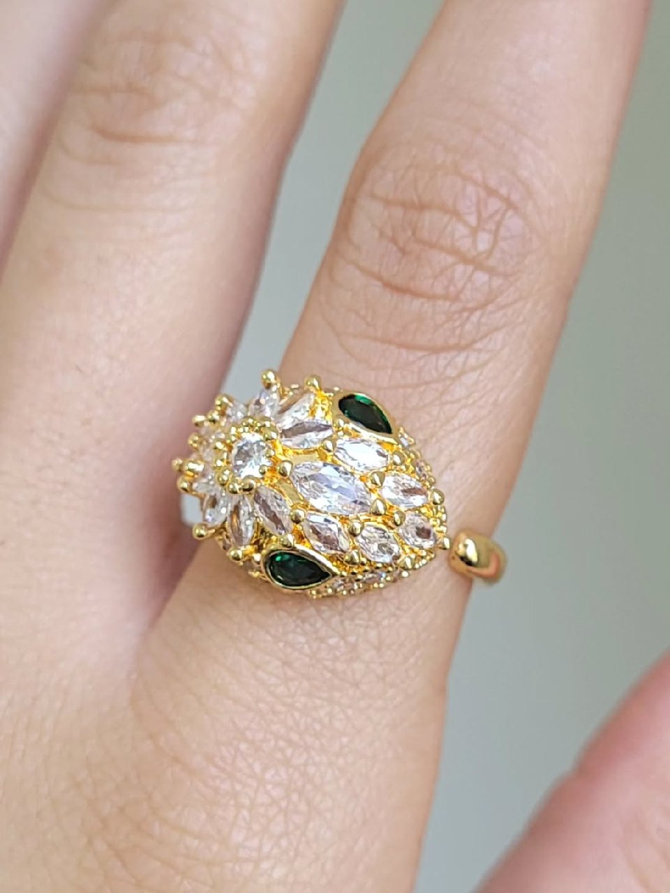 سرویس زنانه