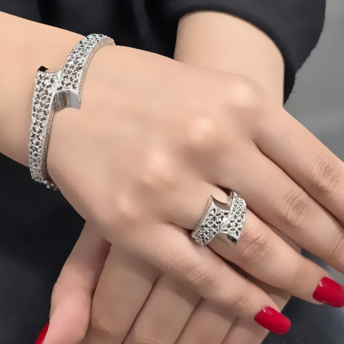 ست دستبند، انگشتر طرح طلای زنانه