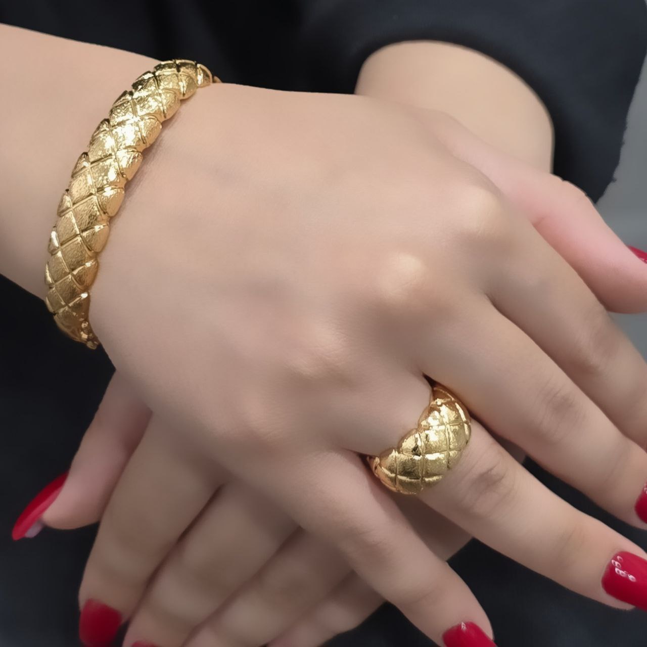 ست دستبند، انگشتر زنانه