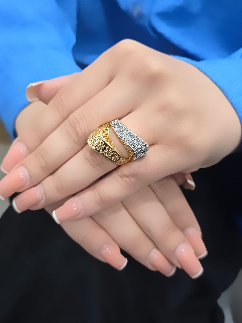 انگشتر طرح طلای زنانه