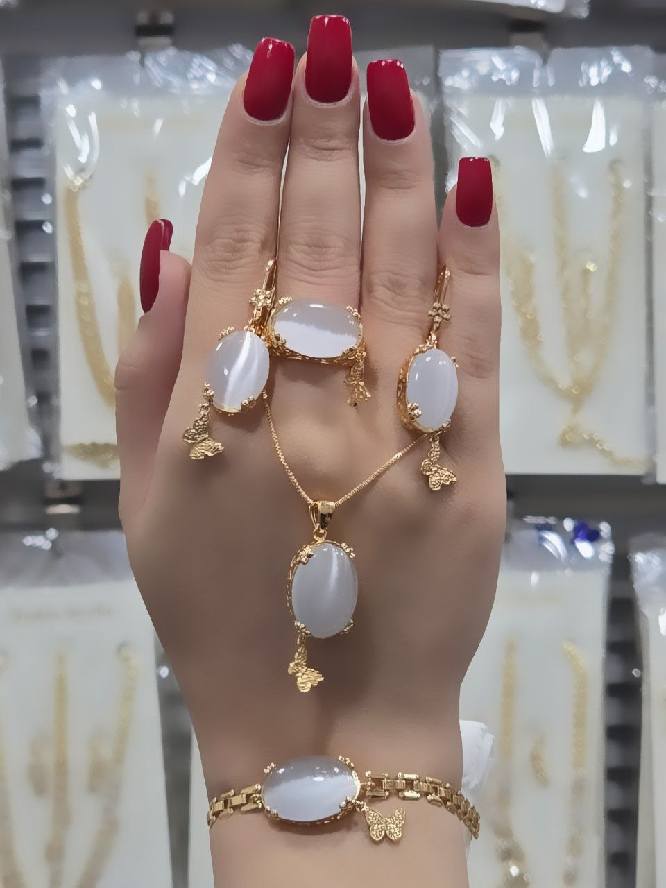 سرویس سنگدار زنانه