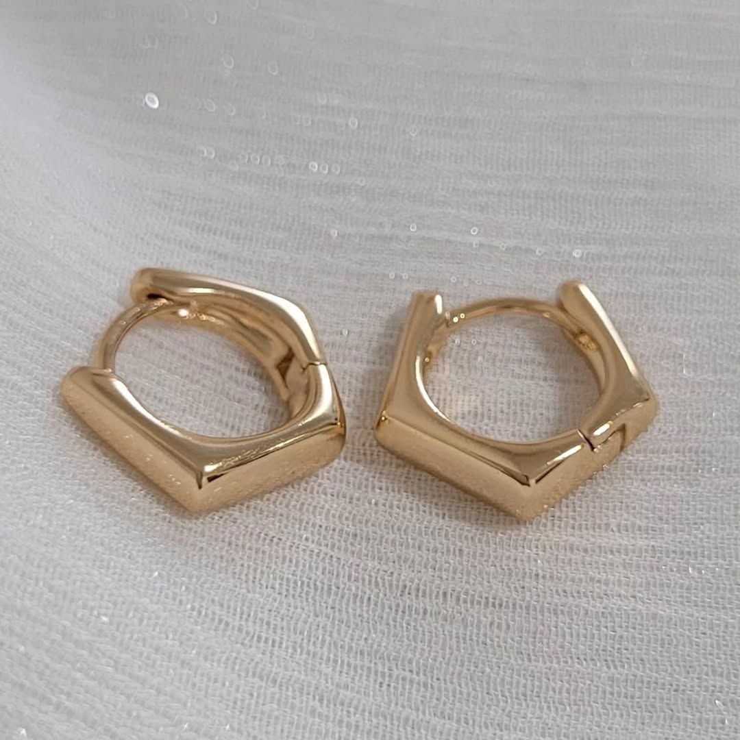 گوشواره دخترانه