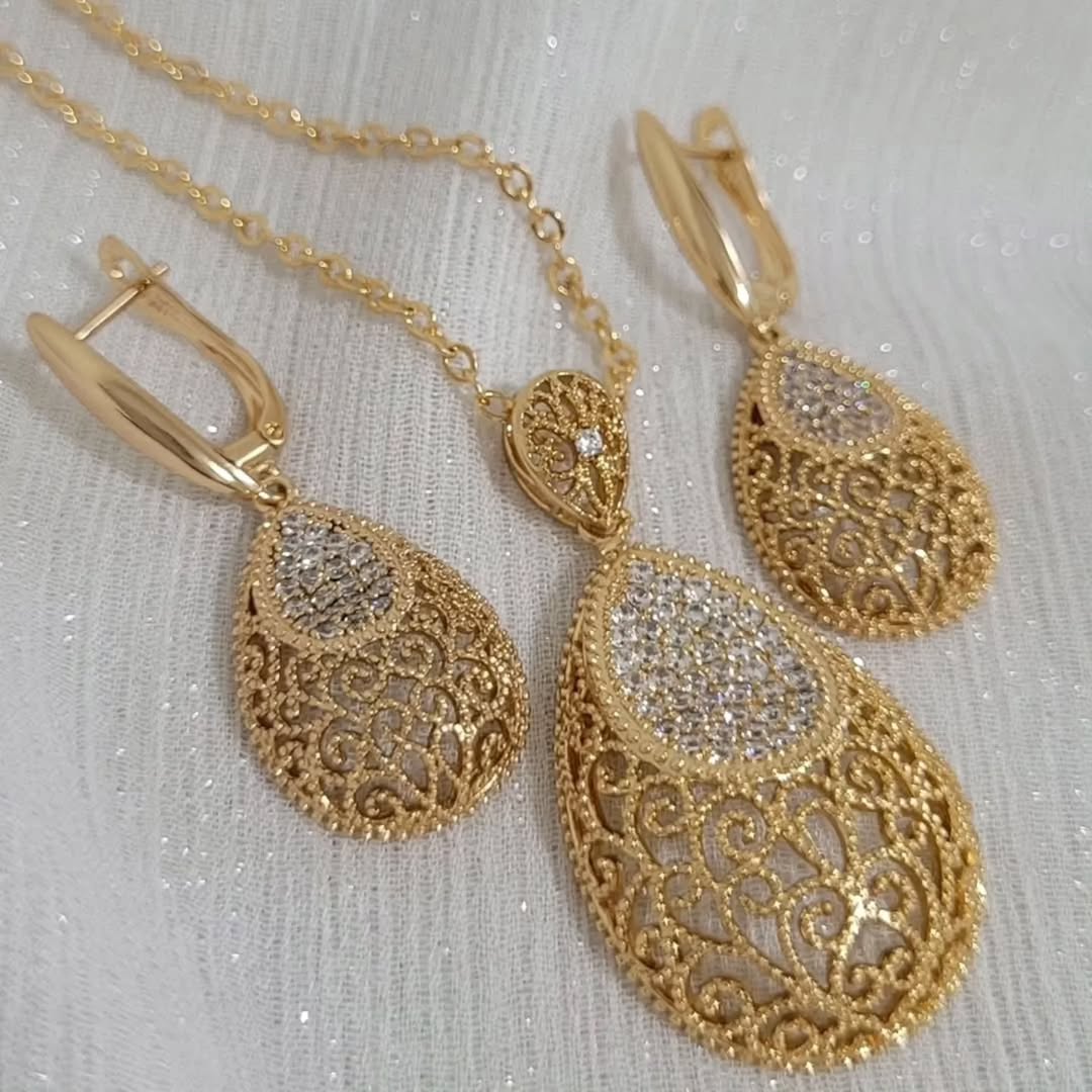 نیمست طرح طلای زنانه
