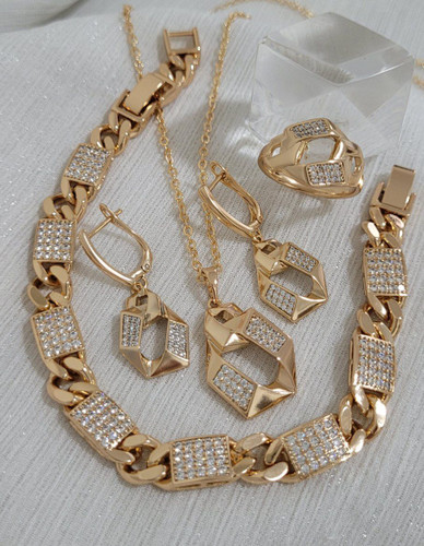 سرویس طرح طلای زنانه