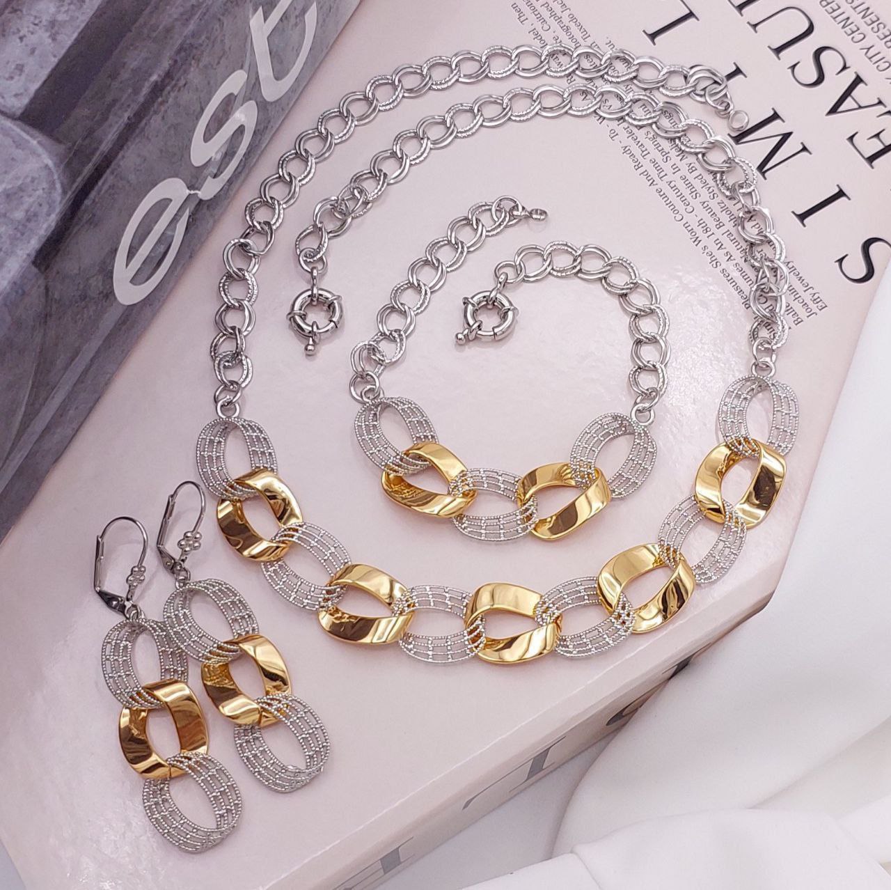 سرویس زنانه طرح طلا