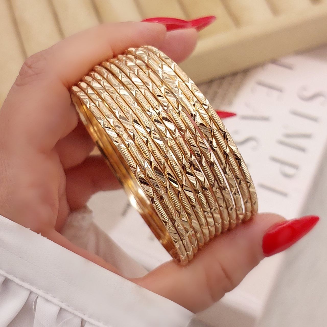 النگو طرح طلای زنانه