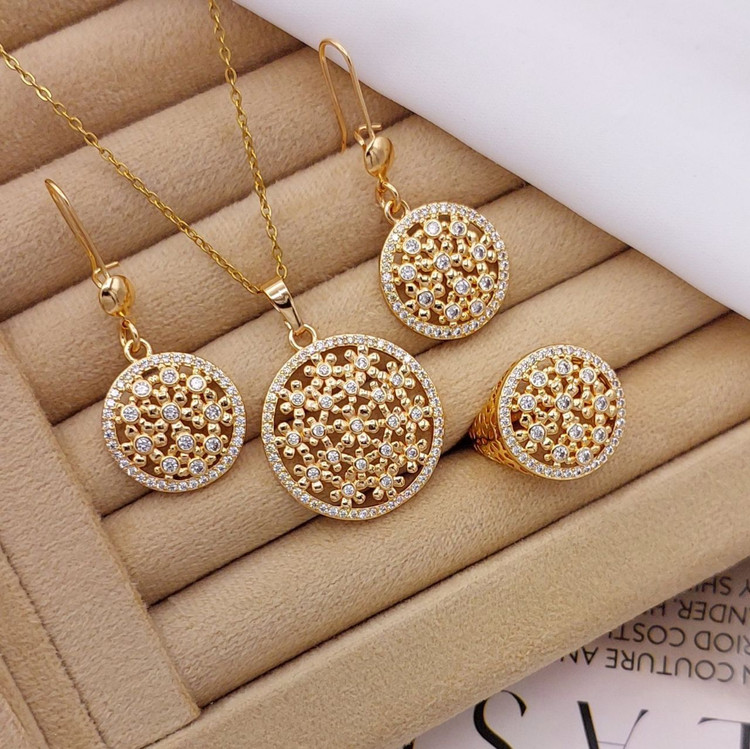 نیمست زنانه