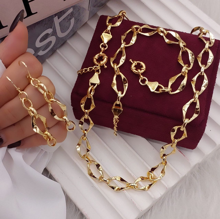 سرویس زنانه