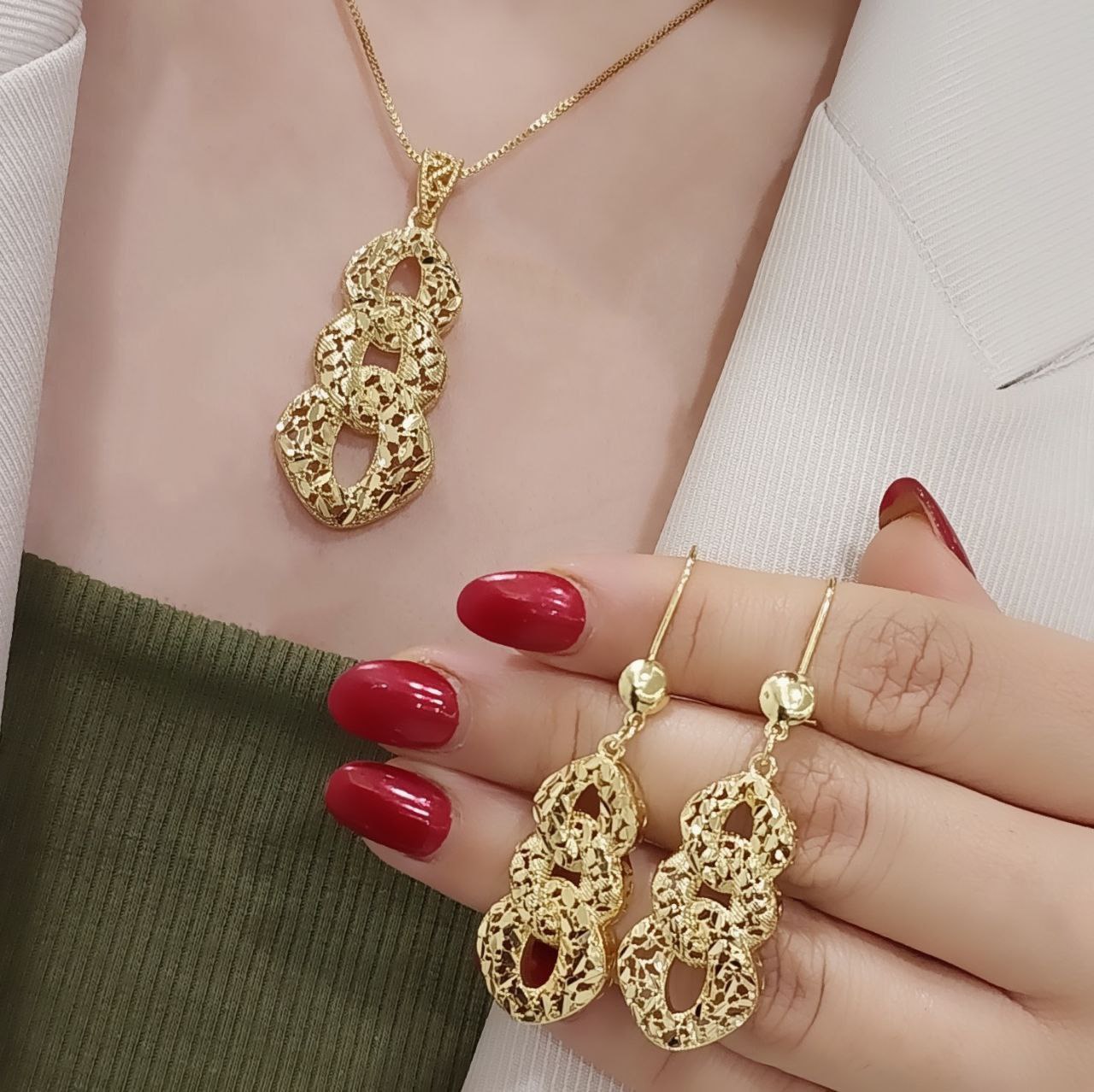 نیمست طرح طلای زنانه