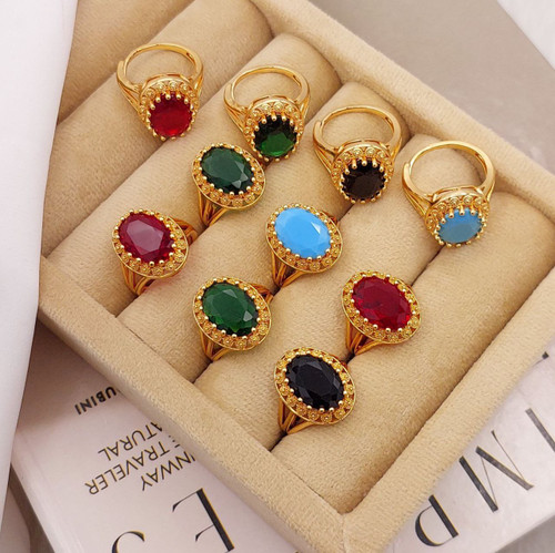 انگشتر طرح سنگ زنانه