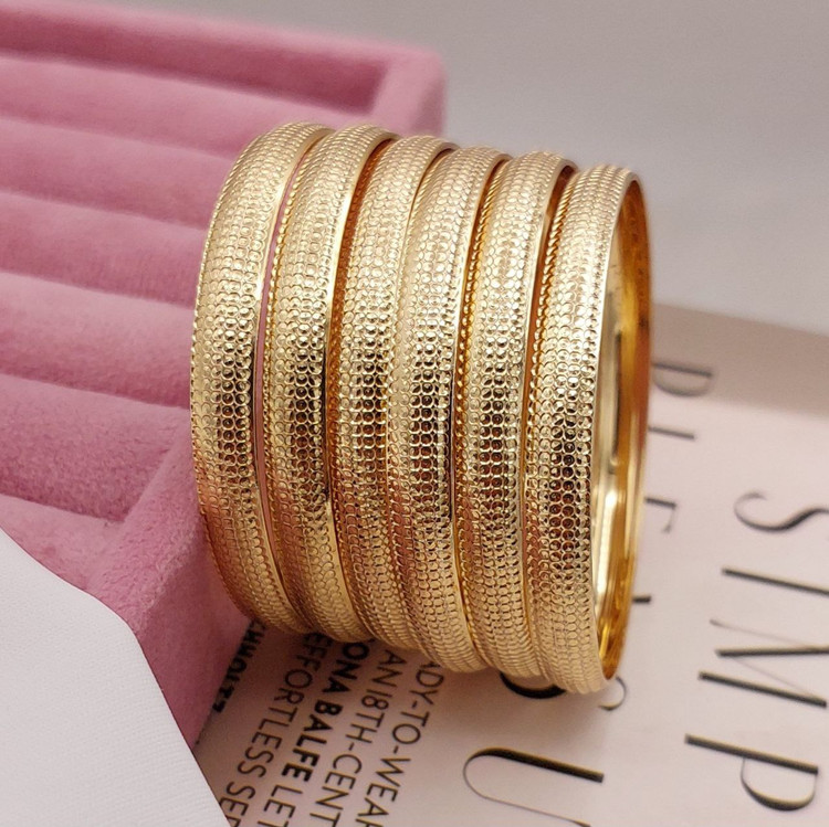 النگو طرح طلای زنانه