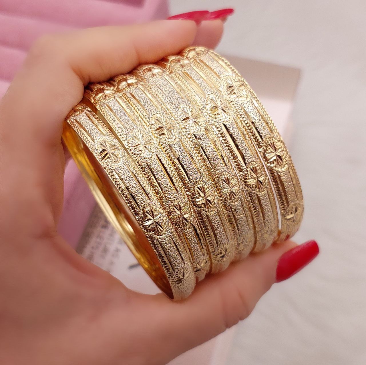 النگو طلا روس زنانه