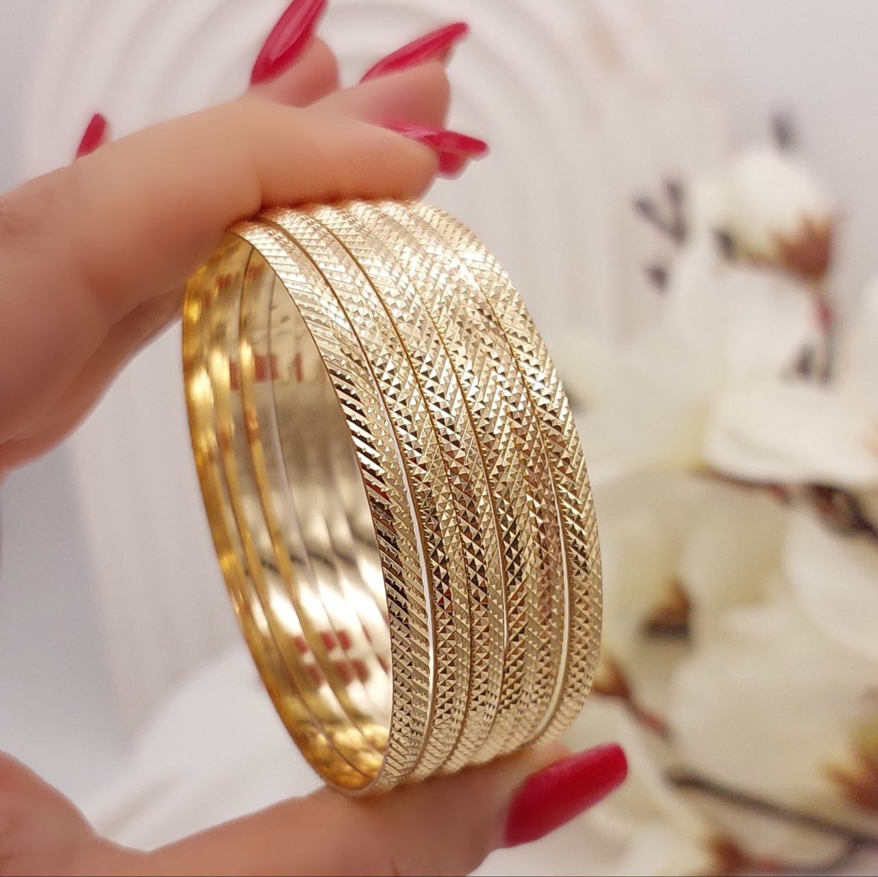 النگو طلا روس زنانه