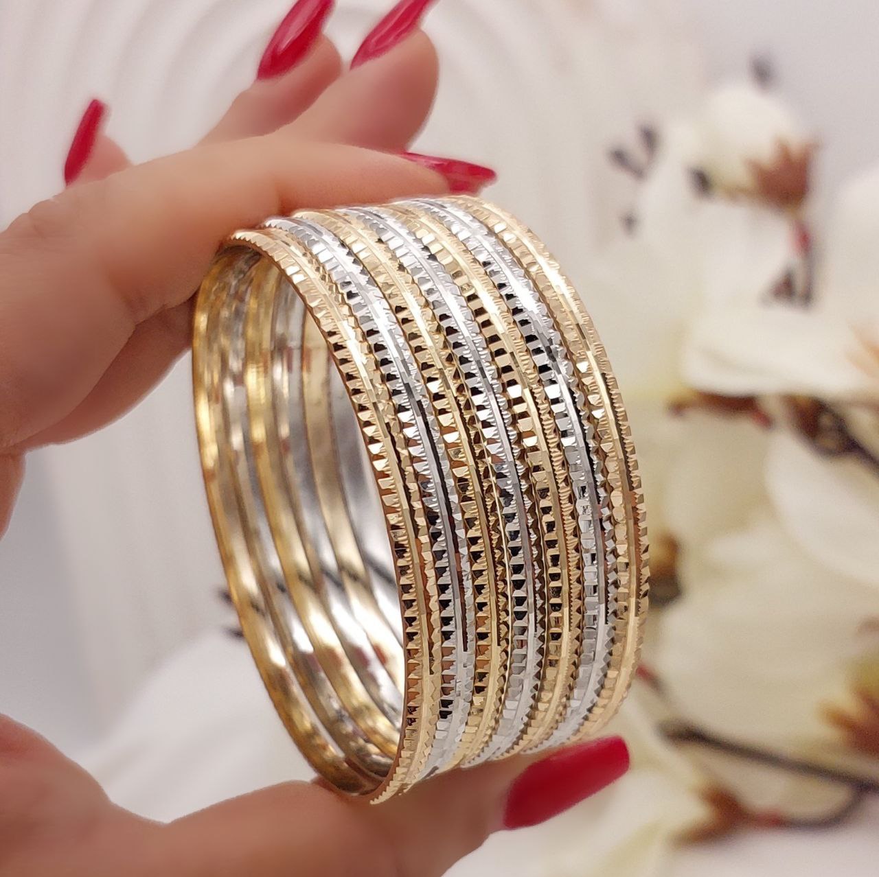 النگو طلا روس زنانه