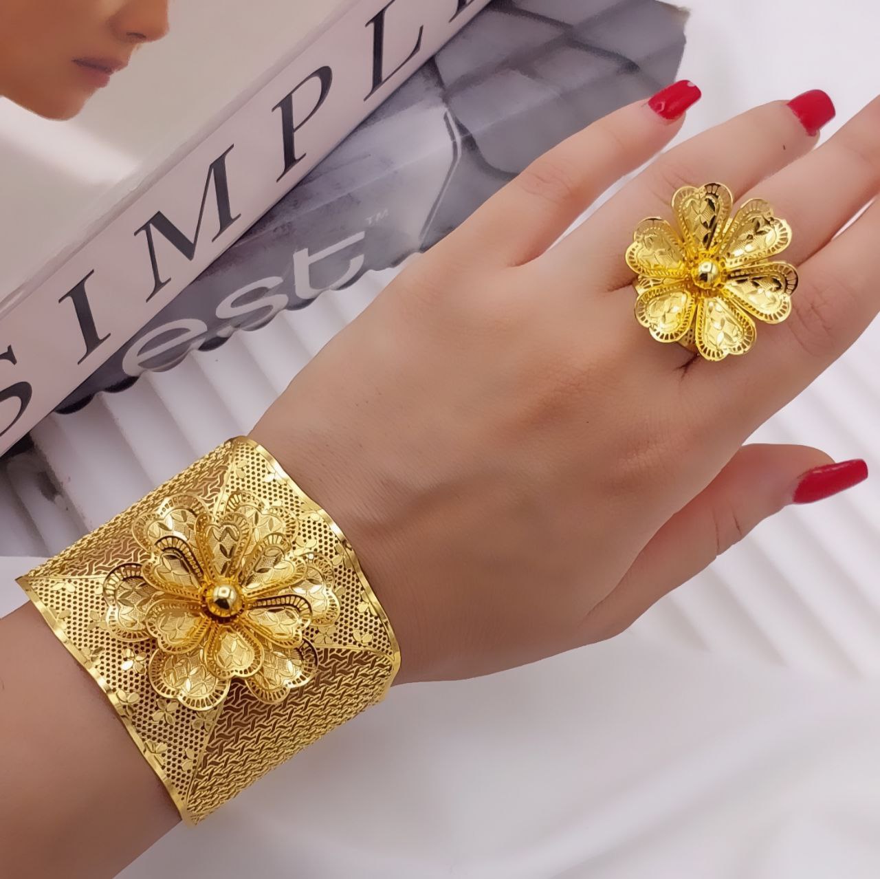 ست دستبند، انگشتر زنانه