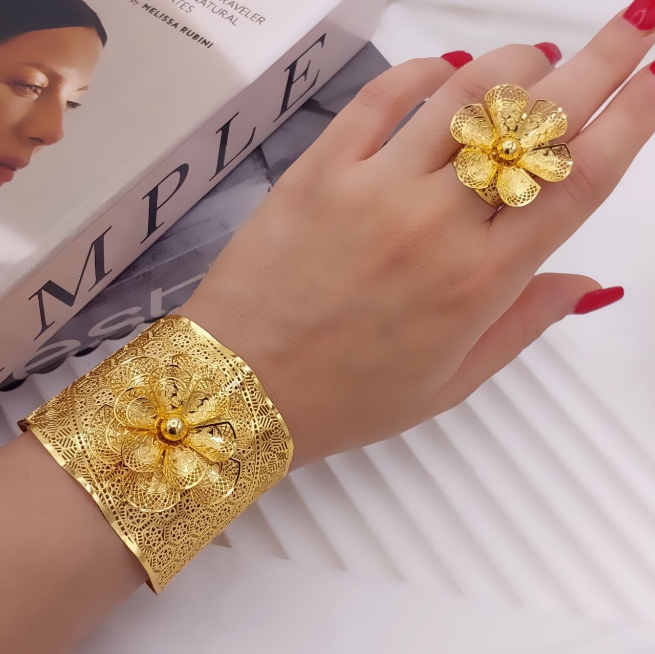 ست دستبند، انگشتر زنانه