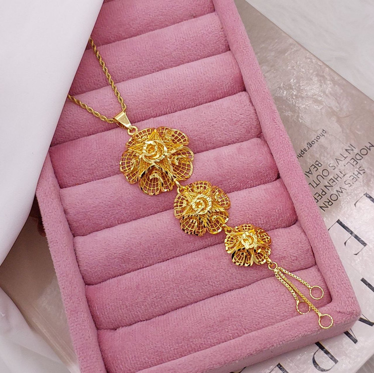 گردنبند بلند زنانه