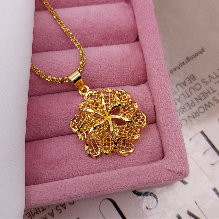 گل لایهای با بافت ریز دایرهای و قاب ظریف